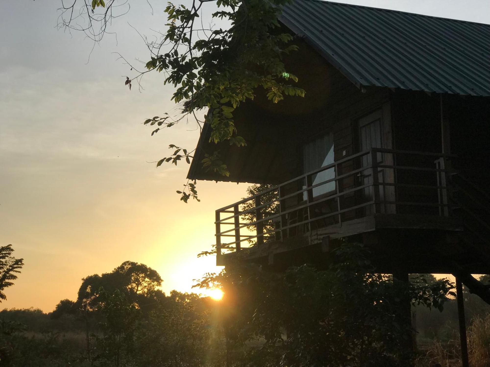 Chena Huts Eco Resort 시기리야 외부 사진